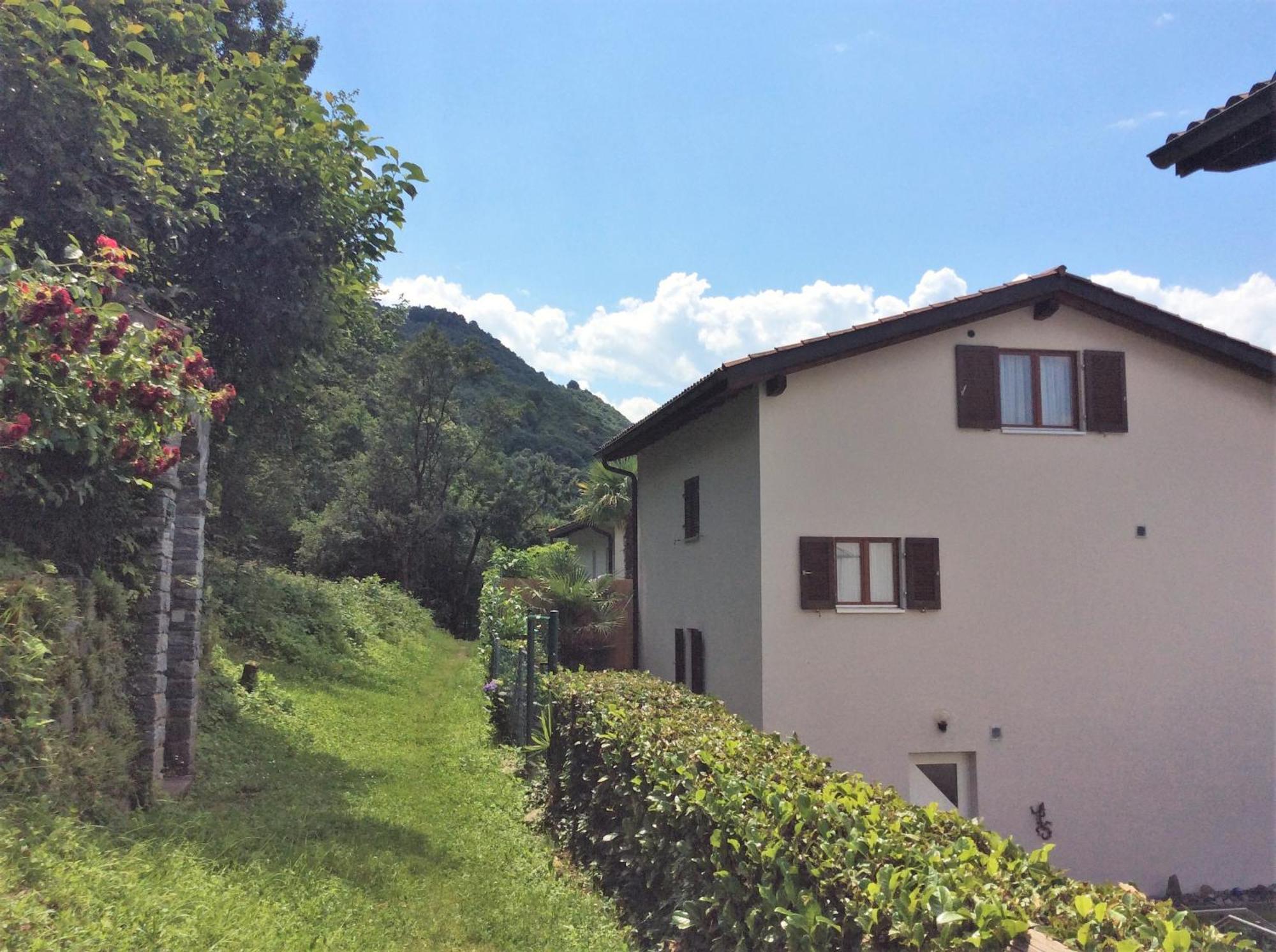 Residenza Al Castagno Duplex By Fewotessin Piazzogna Exterior foto